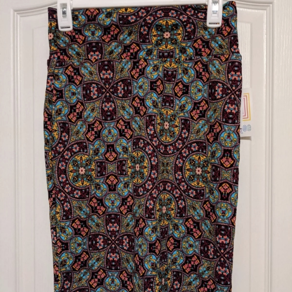 NWT Women's Size XS LulaRoe Cassie Pencil Skirt